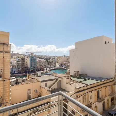 - Portomaso Area * San Ġiljan